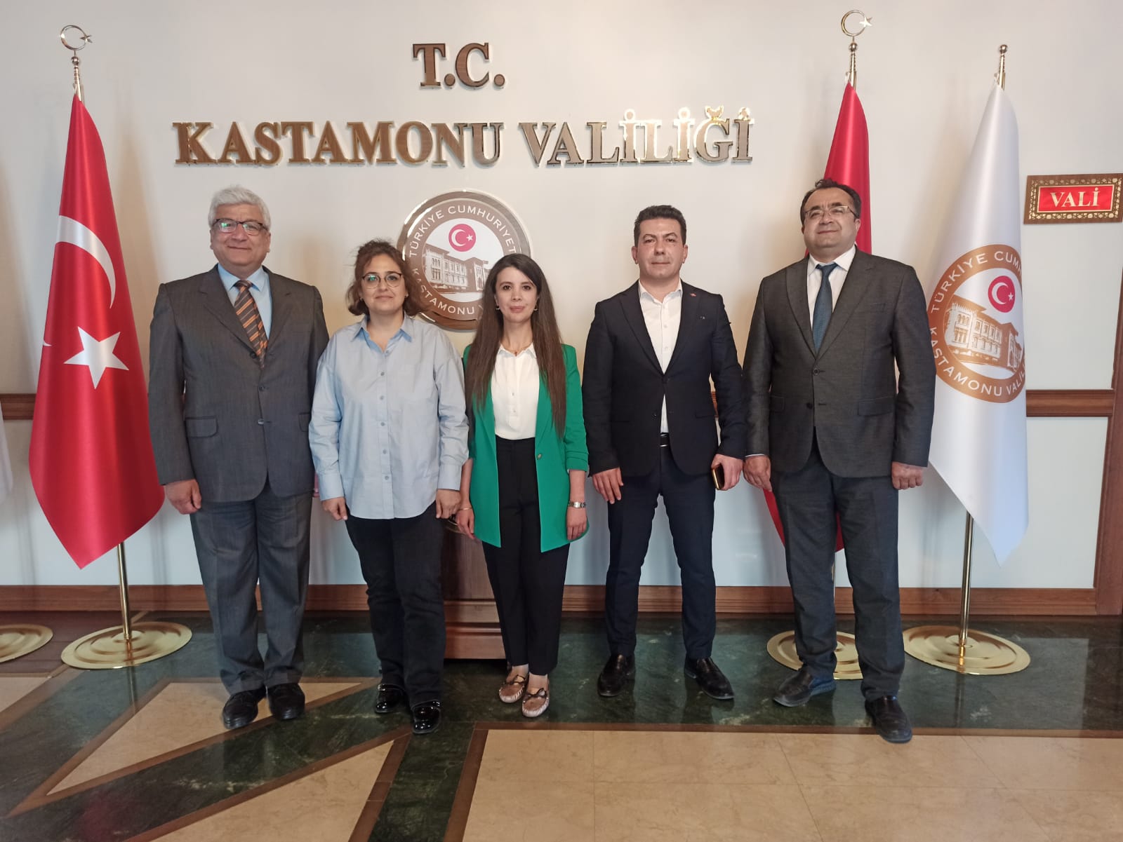 Dekanımızdan Kastamonu Vali Yardımcıları Sayın Dr. Hakan Kubalı’ya ve Sayın Çetin Kılınç’a Ziyaret