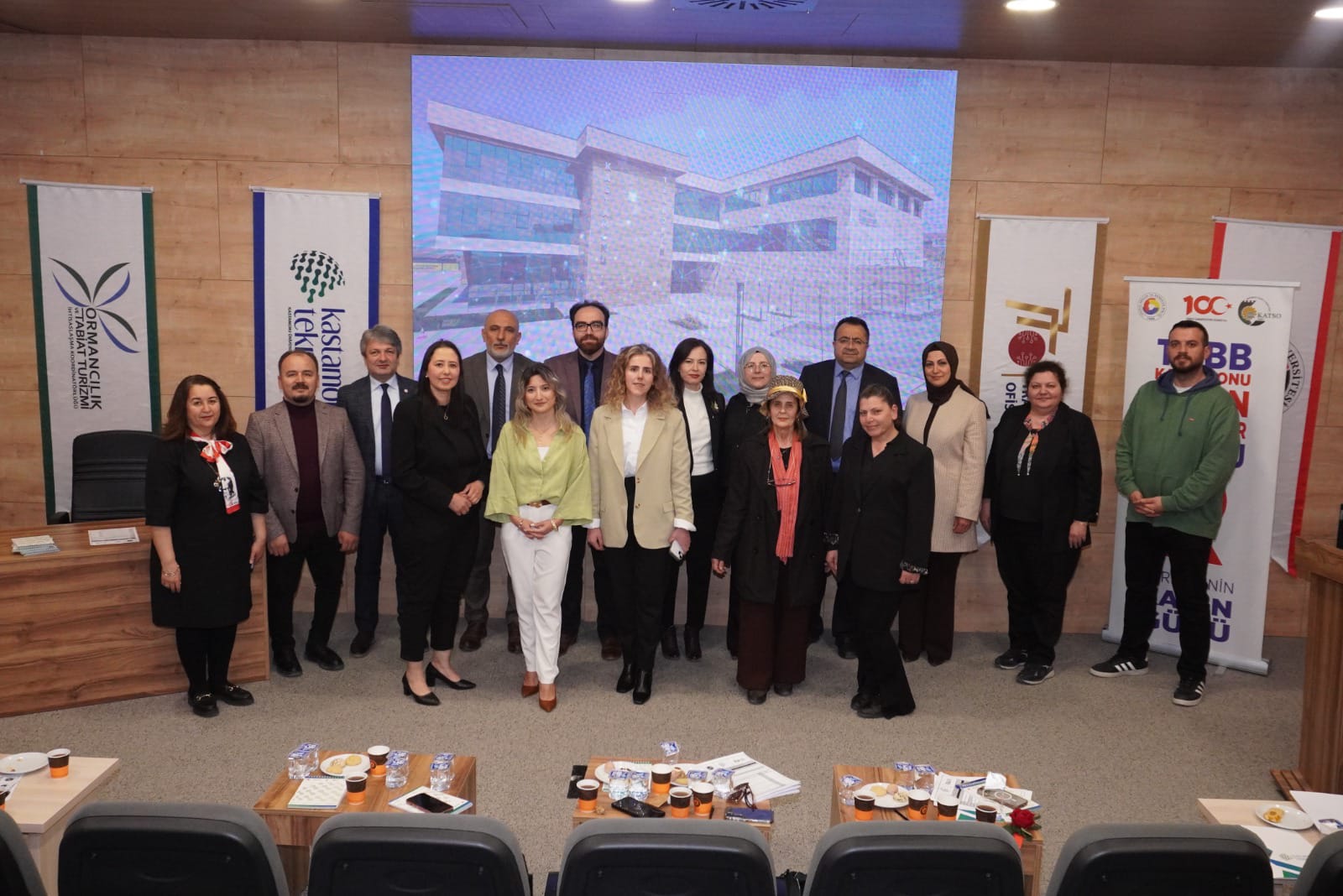 Dekanımız Kadın Girişimcilik Yarışmasında Jüri Üyesi Oldu