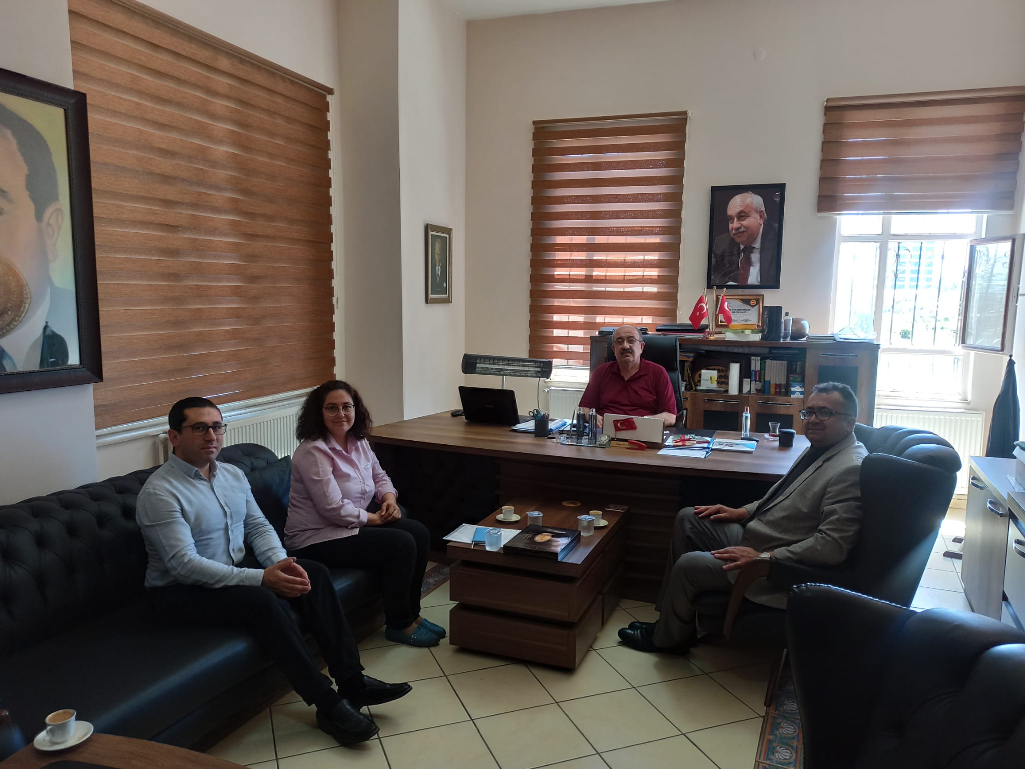 Kastamonu Organize Sanayi Bölgesi Yönetim Kurulu ve Kastamonu Ticaret ve Sanayi Odası Meclis Başkanı Turgay DELLALOĞLU ile Görüşme Gerçekleştirildi