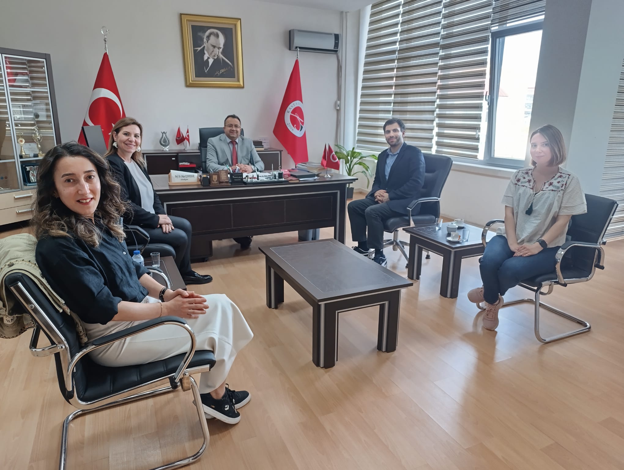 Ankara Hacı Bayram Veli Üniversitesi Finans ve Bankacılık Bölümü Öğretim Üyesi Dr. Öğretim Üyesi Orhon Can Dağtekin'den Dekanımıza Ziyaret